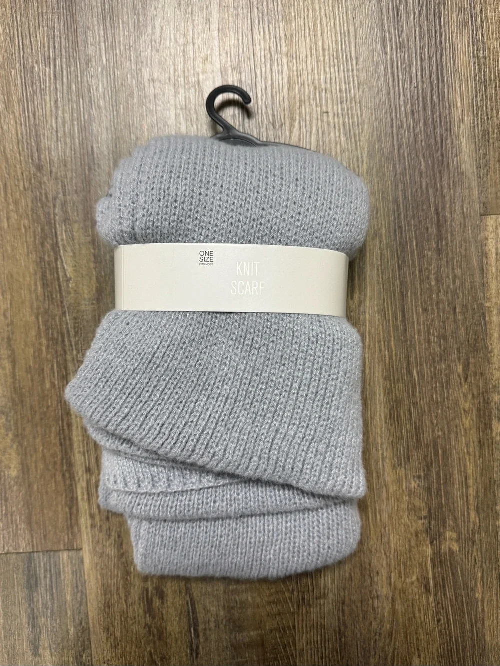 Men's Knit Scarf - Light Grey